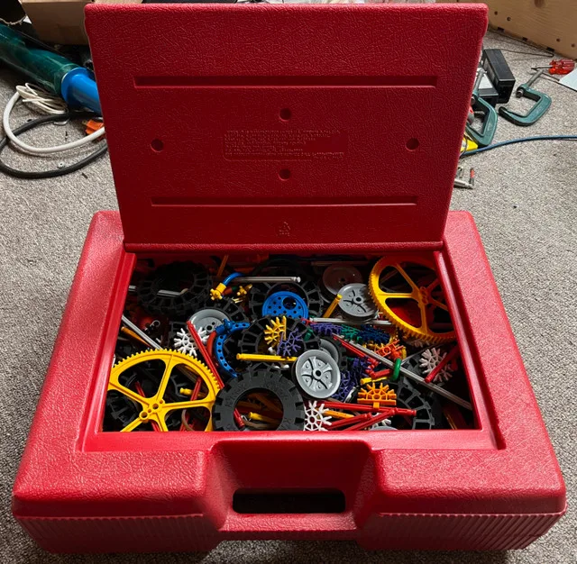 USED KNEX Explorer Red Box And Black Box thumbnail