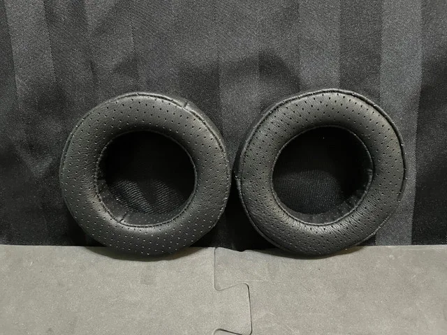 Dekoni Sheepskin Earpads AKG K701 Headphones thumbnail