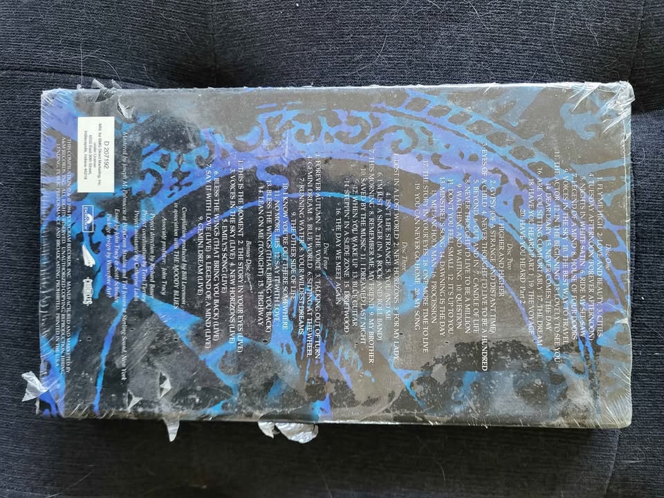 Moody Blues 5 Disc CD Set. PPU for $35. - photo 2