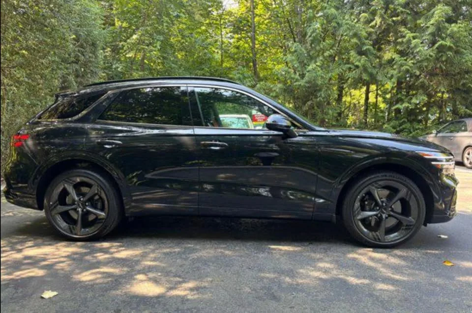 2026 Genesis GV70 3.5T Sport Quilting image indicator(5)