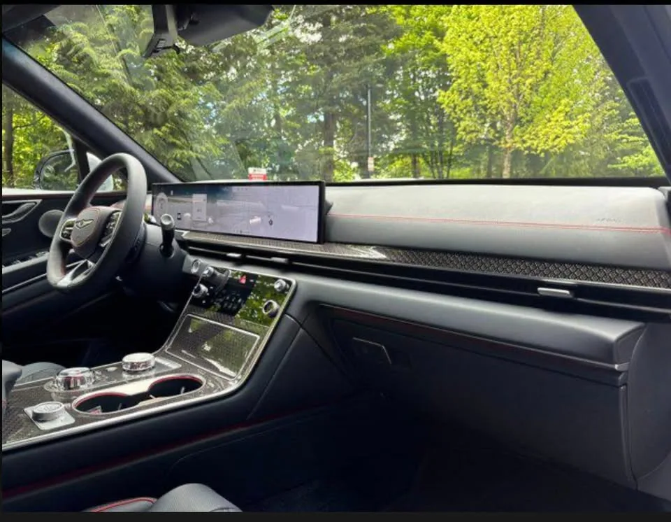 2025 Genesis GV80 Coupe 3.5T e-SC image indicator(3)