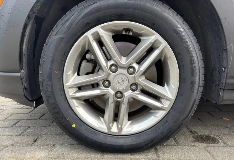 2019 Hyundai Kona Essential AWD image indicator(5)