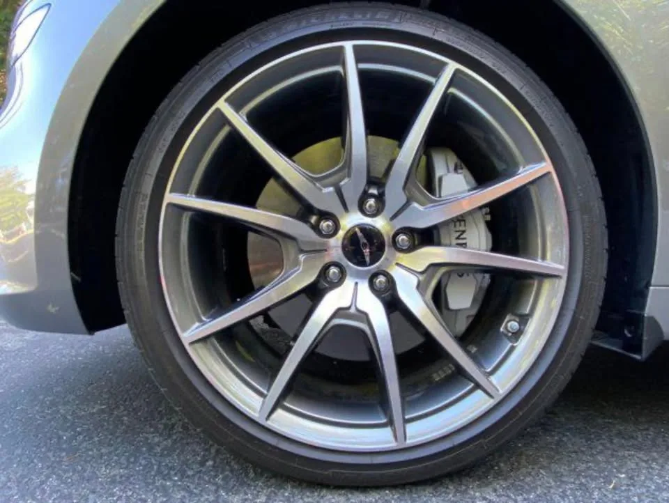 2026 Genesis G70 2.5T Prestige image indicator(7)