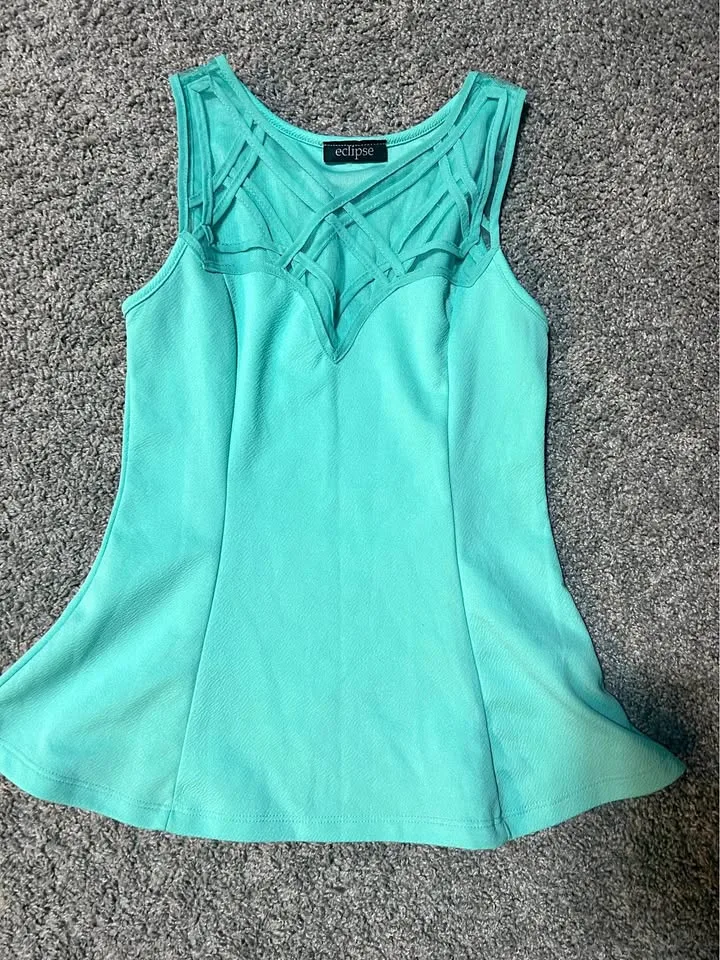 Eclipse size small peplum tops thumbnail