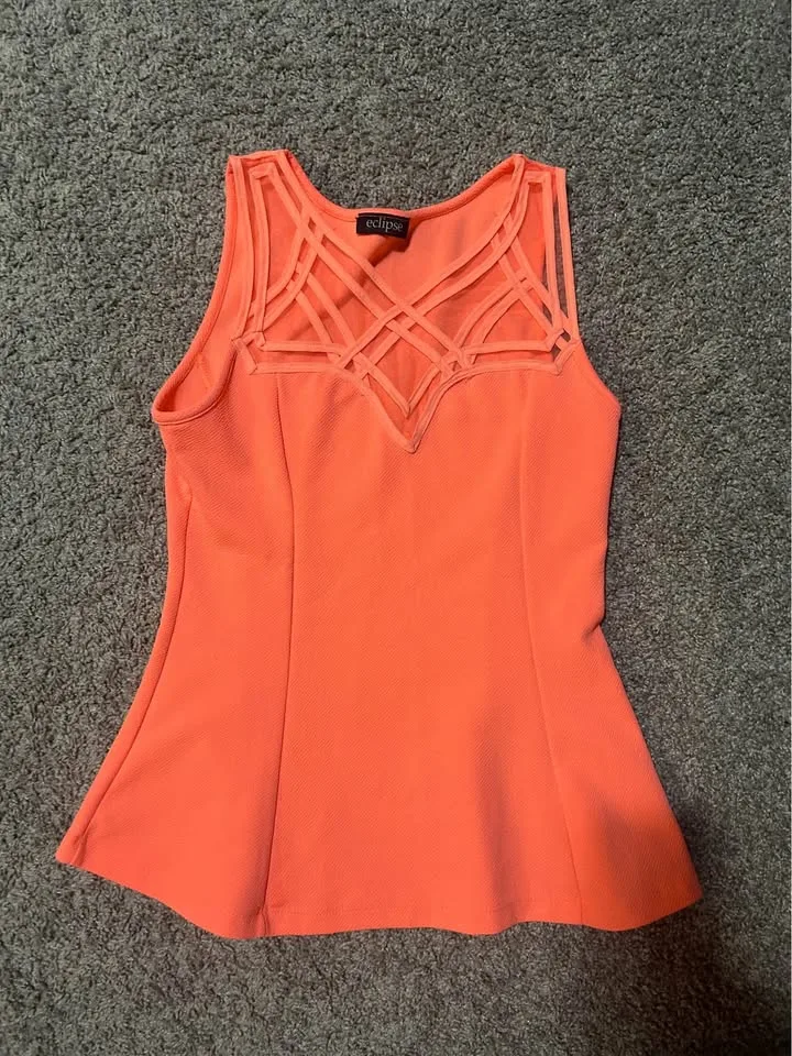 Eclipse size small peplum tops image indicator(2)