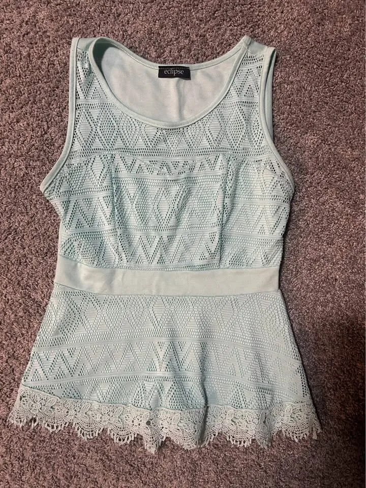 Eclipse size small peplum tops image indicator(3)