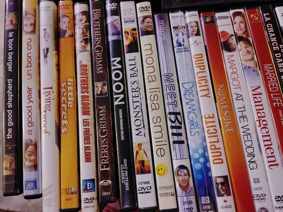 72 DVDs - Variety of Titles image indicator(2)