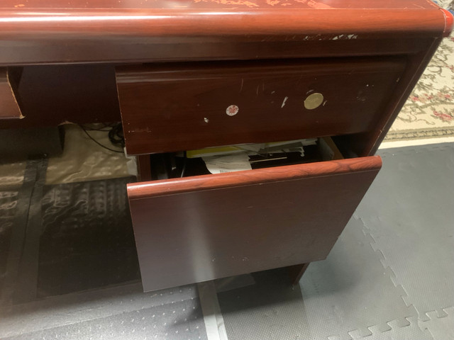 brown work desk - photo 4