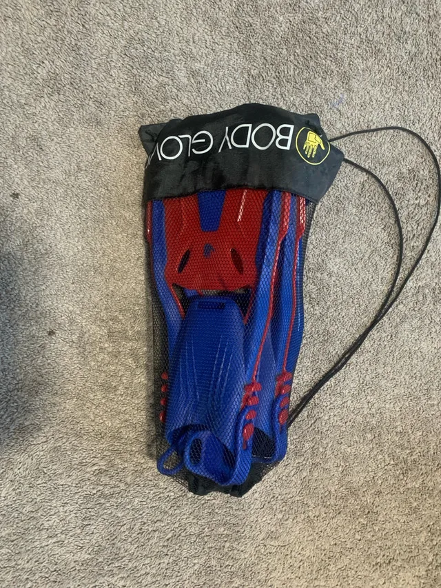 scuba gear (brand new) thumbnail