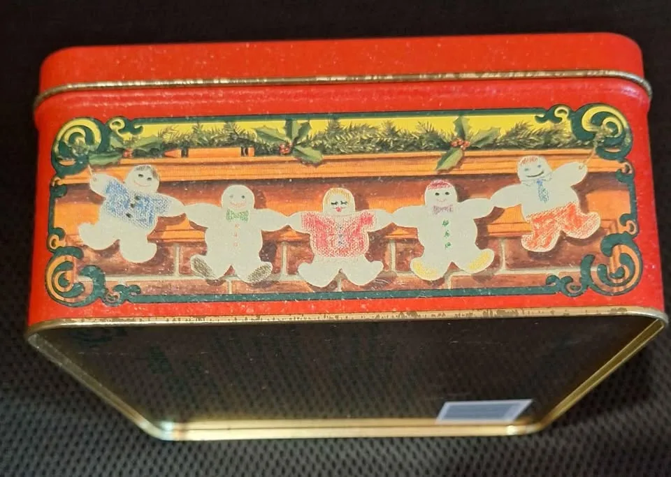 Crayola Christmas Tin Box 1992 image indicator(6)