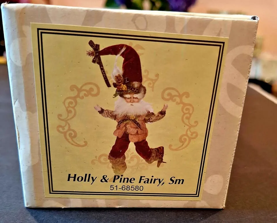 Mark Roberts FAIRY Holly & Pine Fairy Sm Christmas Holiday thumbnail