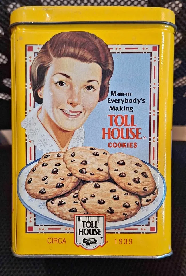 Nestle Toll House Metal Tin 1939 1942 1954 Vintage thumbnail