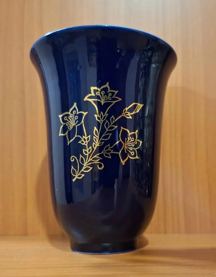 Russian? Soviet? Vintage cobalt vase image indicator(2)