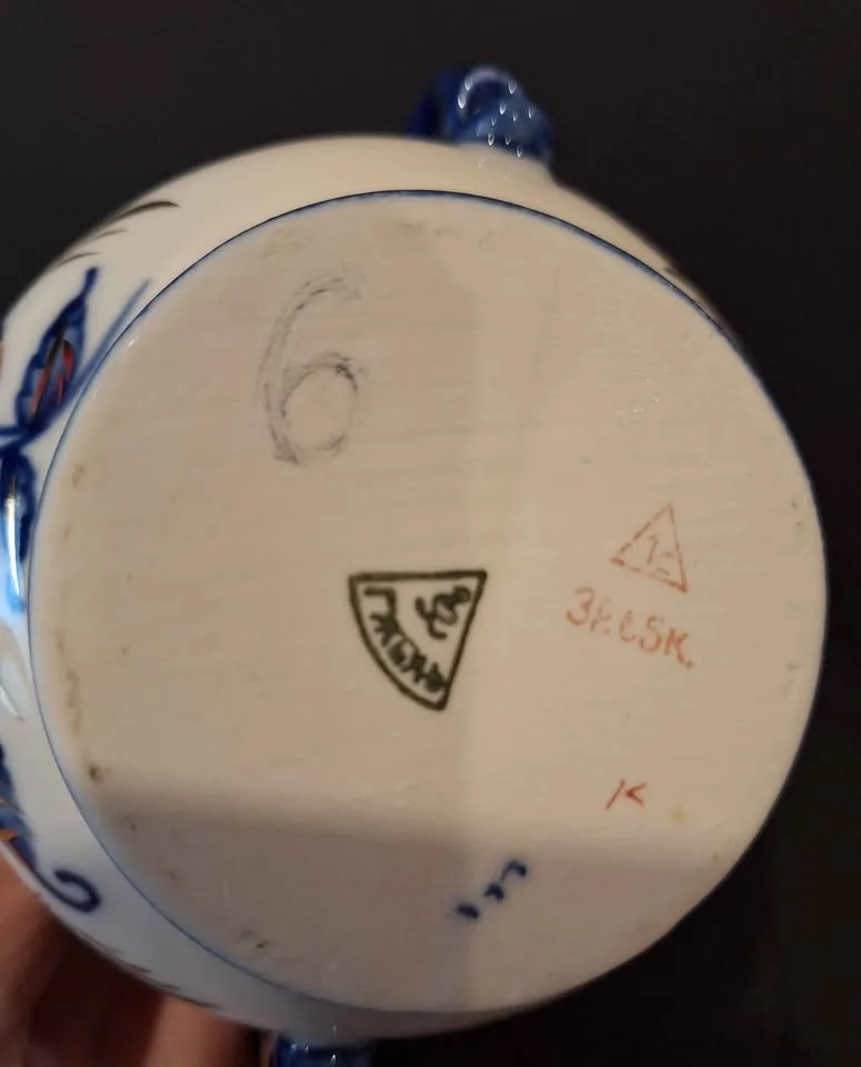 Gzhel Sugar Bowl Hand Painted Gold image indicator(7)