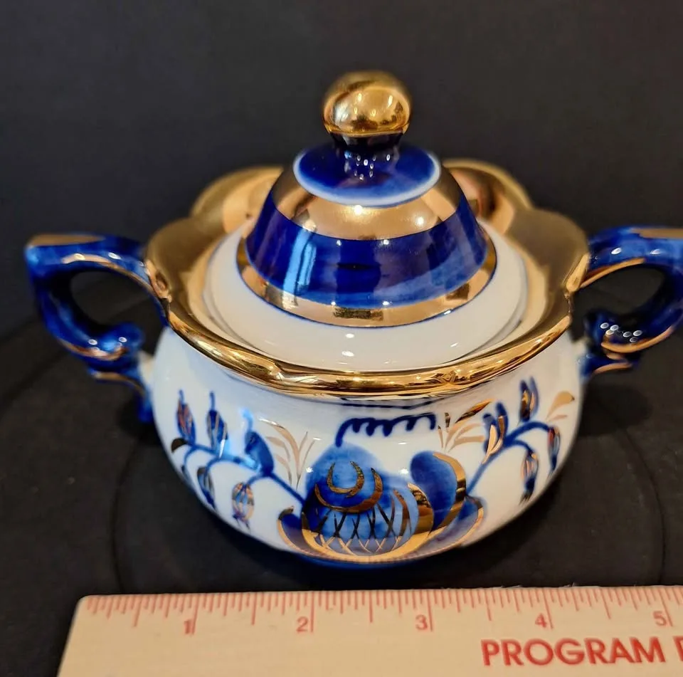 Gzhel Sugar Bowl Hand Painted Gold image indicator(8)