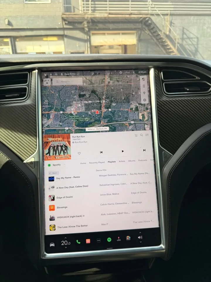 2017 Tesla Model X image indicator(9)