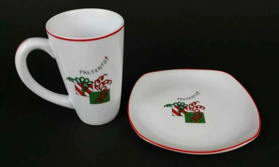 Fitz and Floyd Merry Christmas 8 Piece Gift Set image indicator(3)