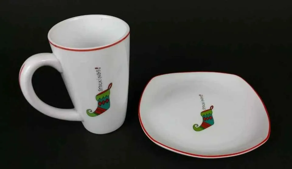 Fitz and Floyd Merry Christmas 8 Piece Gift Set image indicator(4)