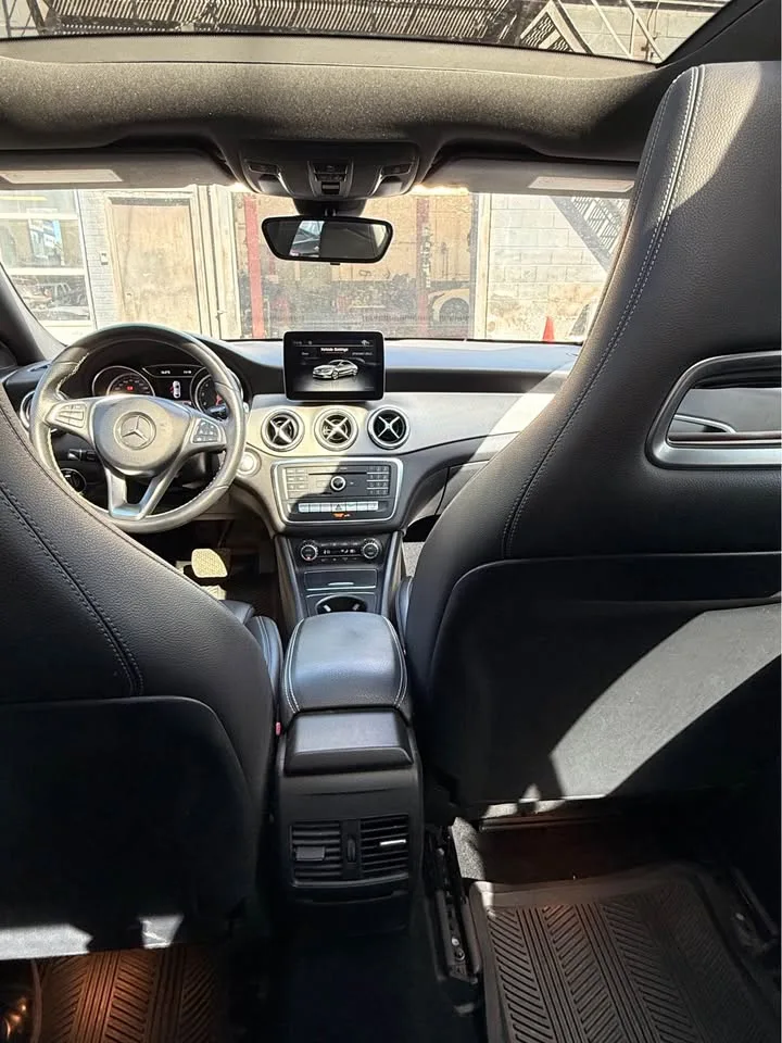 2018 Mercedes-Benz cla-class cla250 image indicator(6)