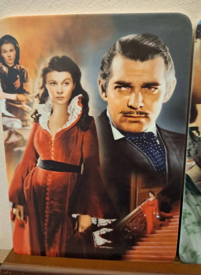 Bradford Exchange Gone With The Wind Plate Set image indicator(5)