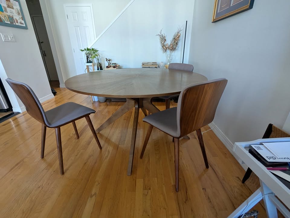 Mid-century walnut round dinning table with chairs