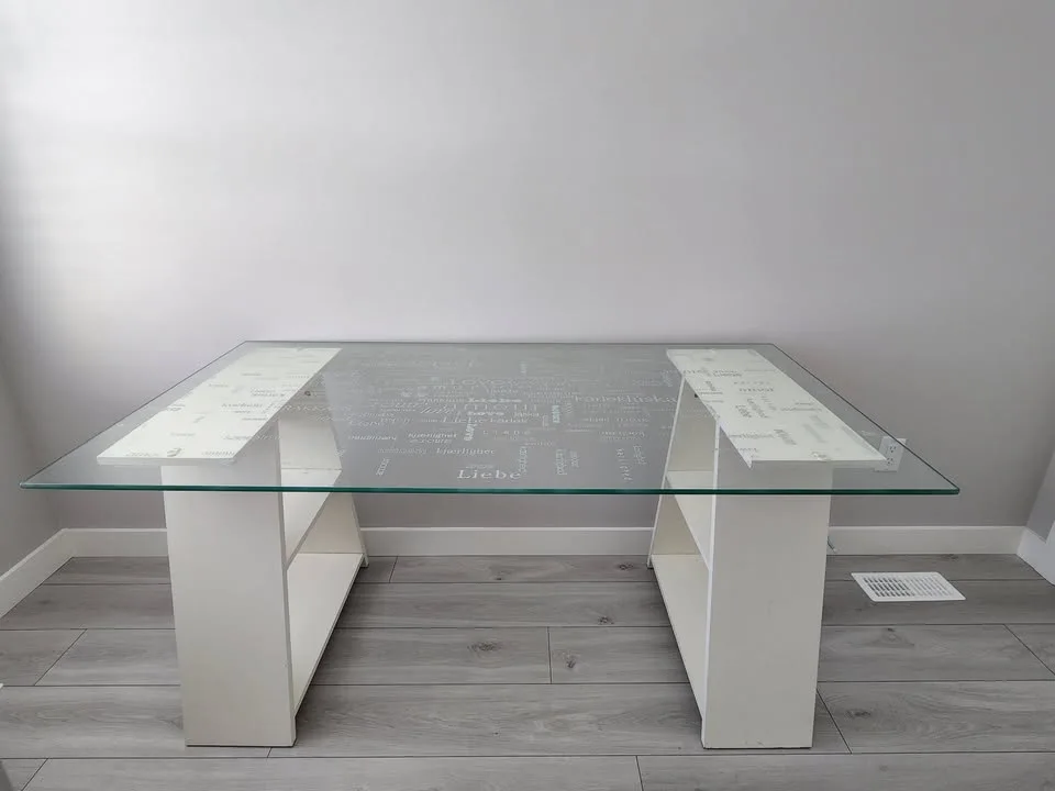 Glass Top Desk image indicator(6)