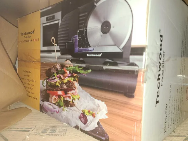 TECHWOOD Electric Meat Slicer TWFS-299 thumbnail