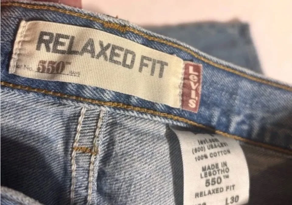 Levi's Relaxed Fit Light Blue Men's Jeans size W33 L30 image indicator(5)