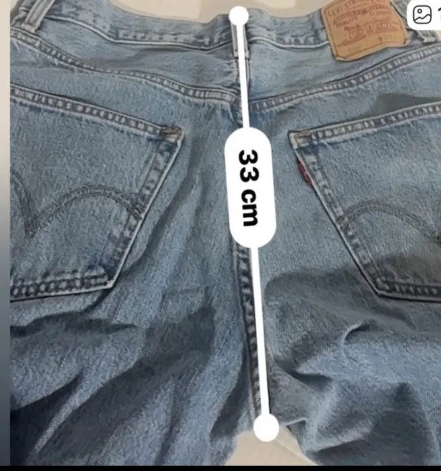 Levi's Relaxed Fit Light Blue Men's Jeans size W33 L30 image indicator(8)