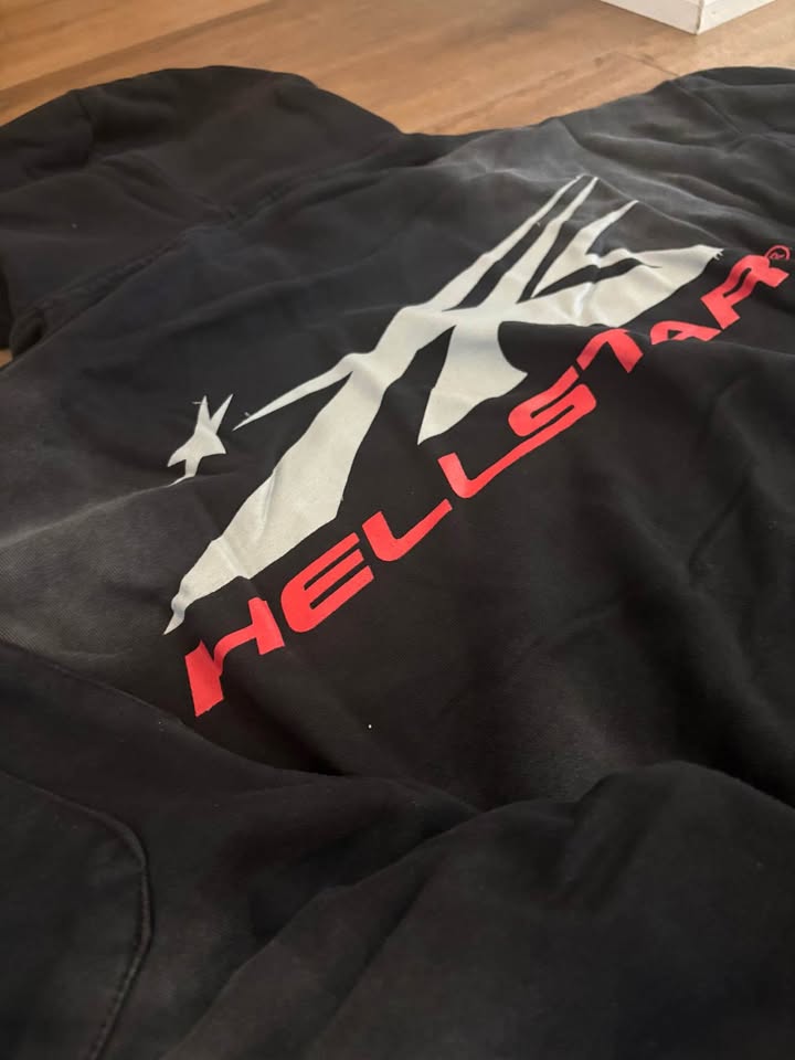Hellstar tracksuit ‘airbrush skull’ MENS Medium - photo 5