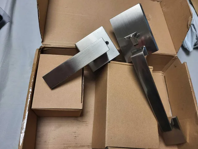 Door Handle thumbnail