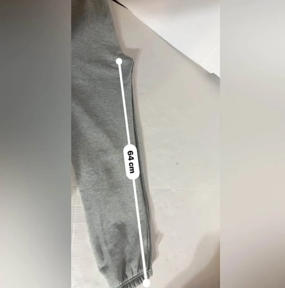 Nike Club Fleece joggers size 12/13 Large Youth unisex grey image indicator(8)