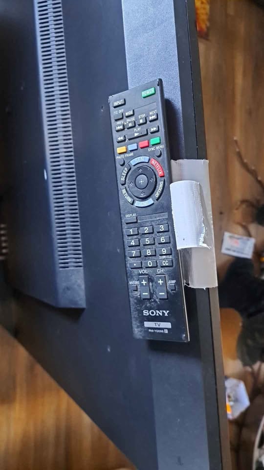 60 inch Sony Bravia Smart TV - photo 5