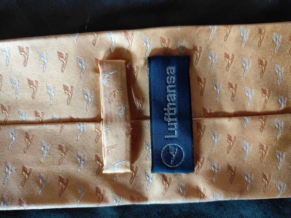 Aviation collectable tie Lufthansa - photo 3