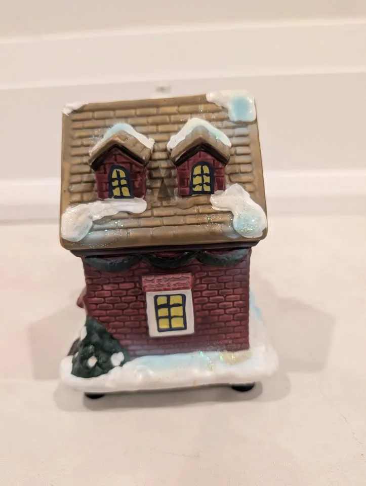 Bouclair Christmas Village Toy Store Battery Powered- works image indicator(7)