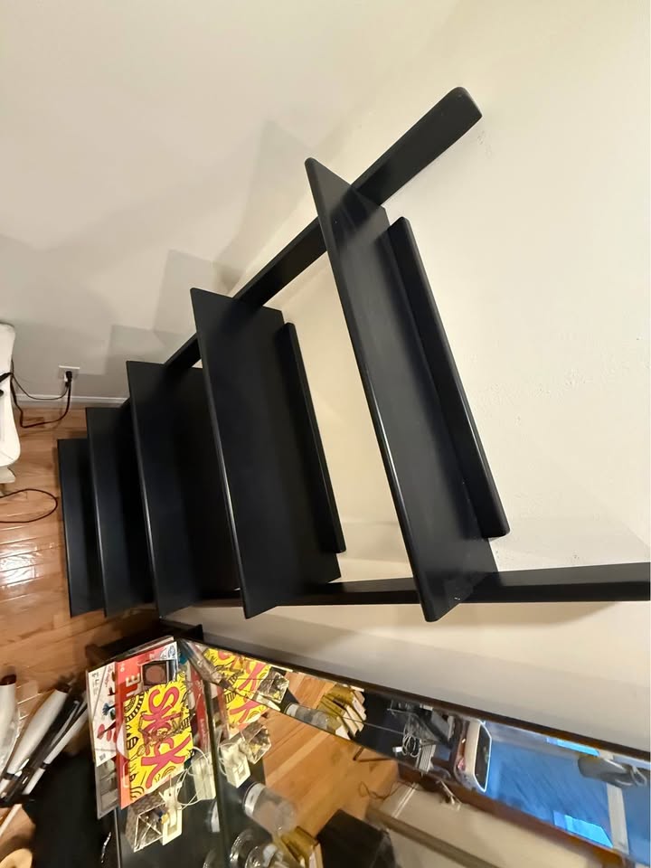 William Sonoma Bookshelf - photo 3