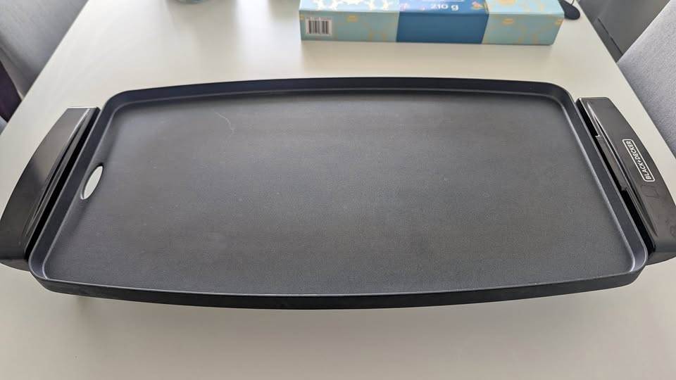 Black+Decker Electric Griddle – Nonstick 20" x 11"