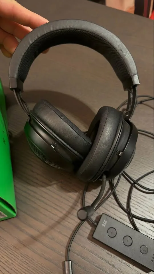 Razer Kraken X 7.1 Gaming Headset image indicator(2)