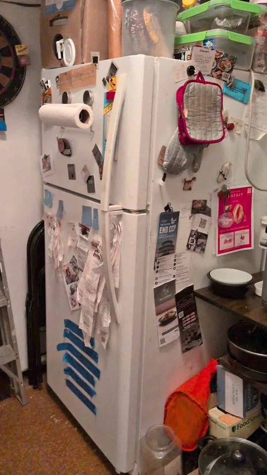 Kenmore 18cu.ft. fridge (Read Description) thumbnail