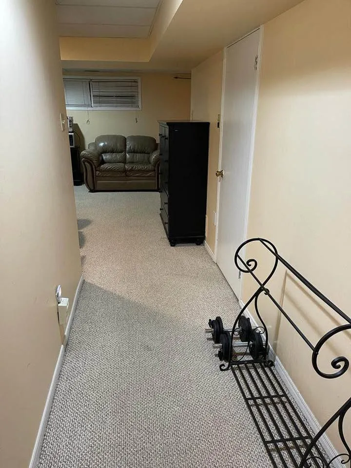 Private room for rent image indicator(2)