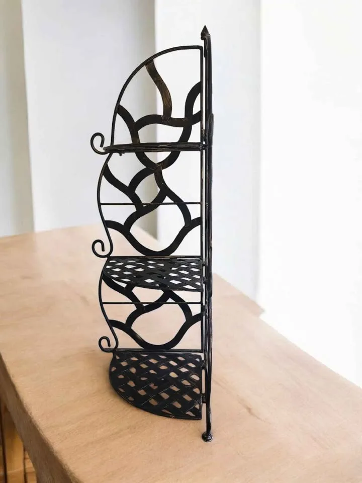 Three-tiered Wrought Iron Corner Shelf / Baker's Rack image indicator(6)