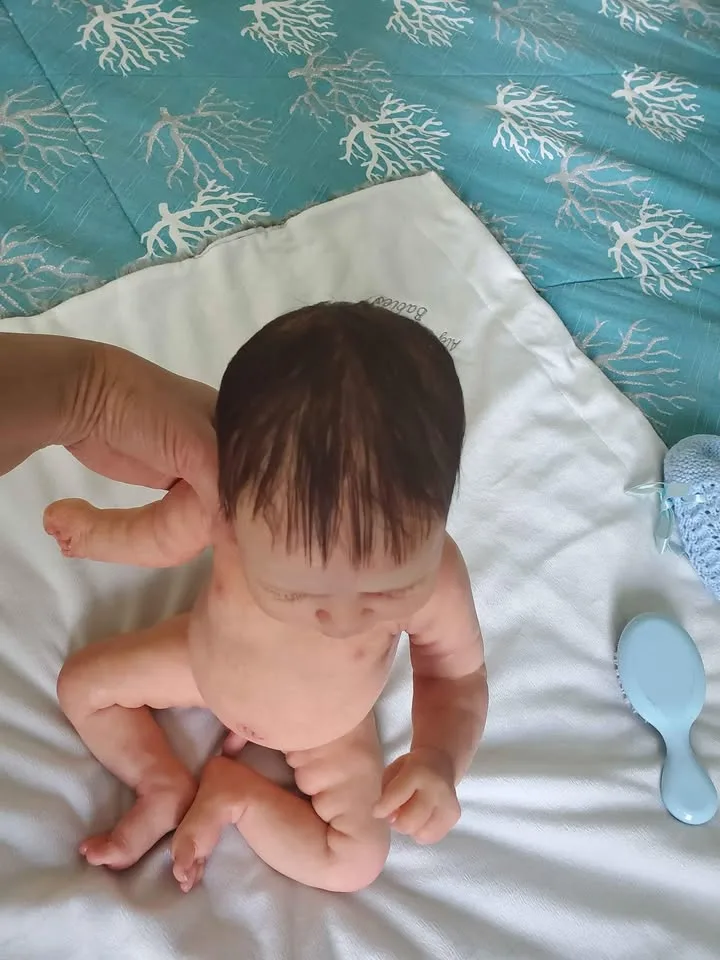 Full Body Silicone Ecoflex 20 Doll by Alejandra De Zuniga image indicator(6)