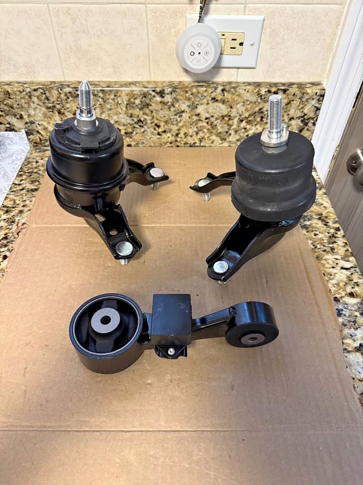 Motor Mounts for Toyota Sienna