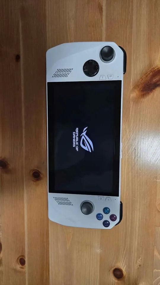 ROG Ally - Sell Or Trade With Ps5 image indicator(4)