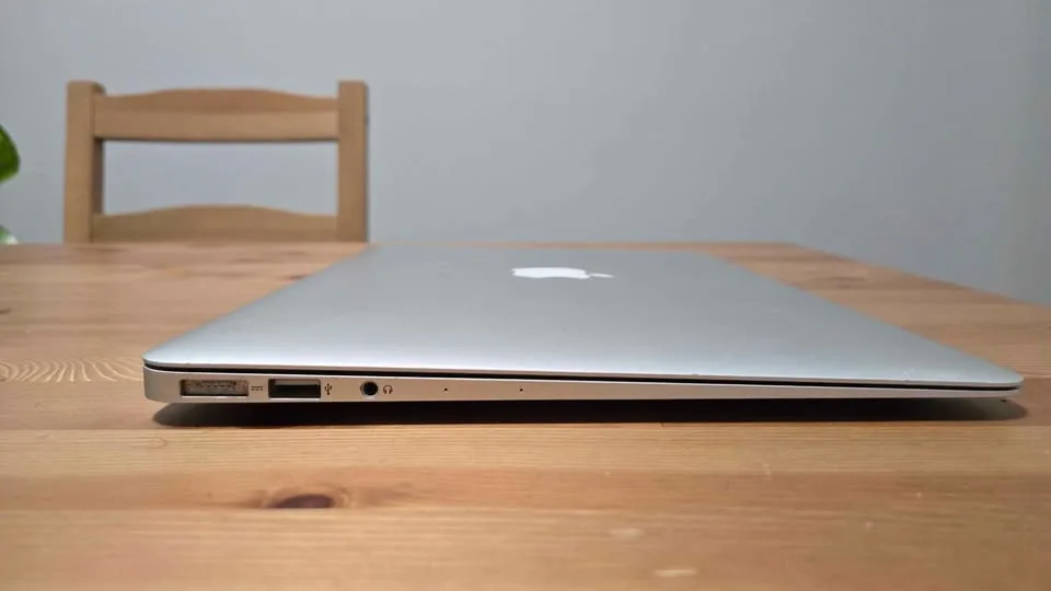 MacBook Air – Super Clean image indicator(6)