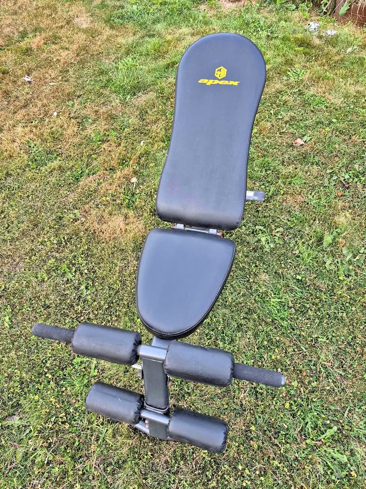 Weight Bench