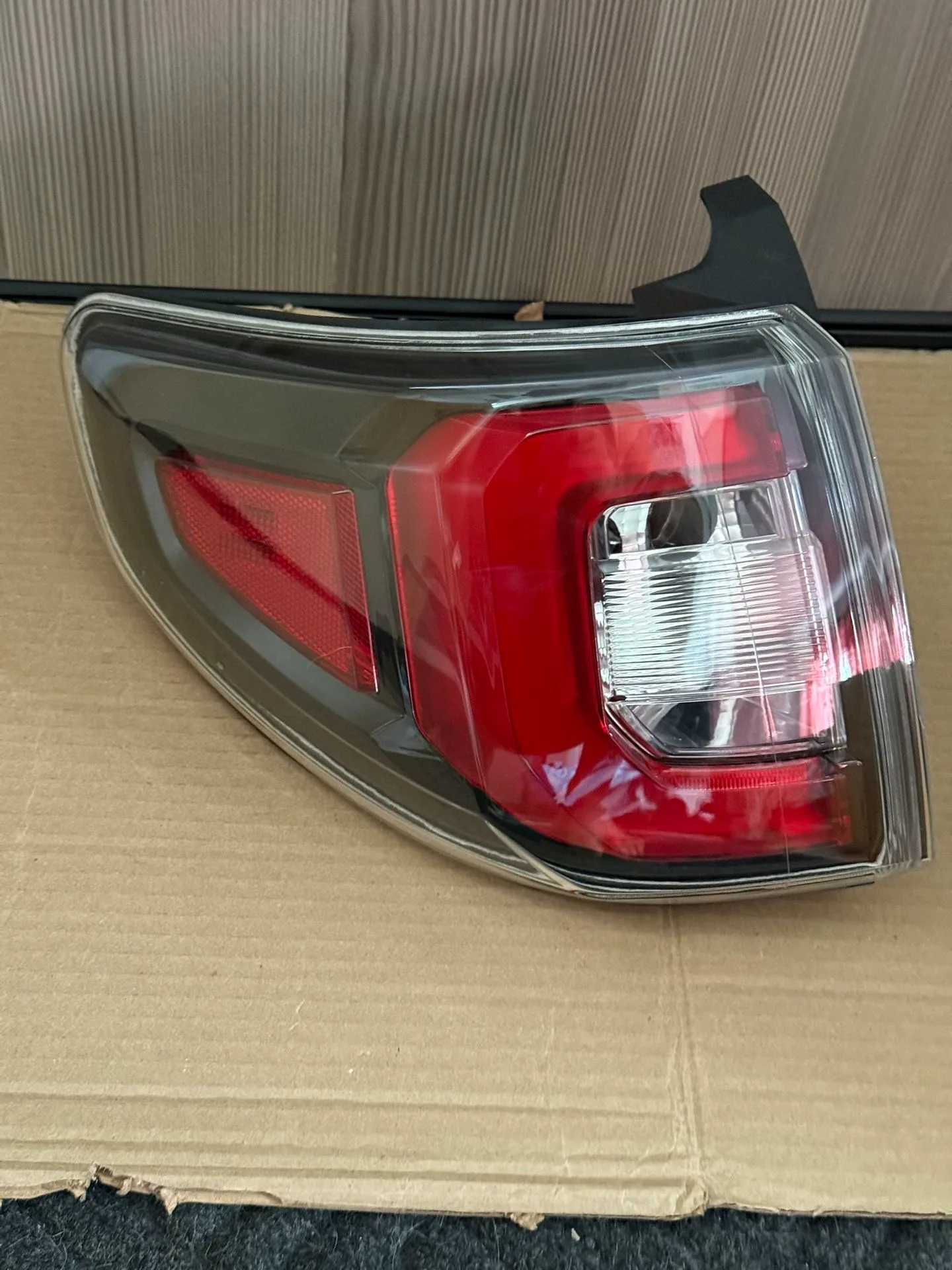 Tail Light for GMC Acadia thumbnail