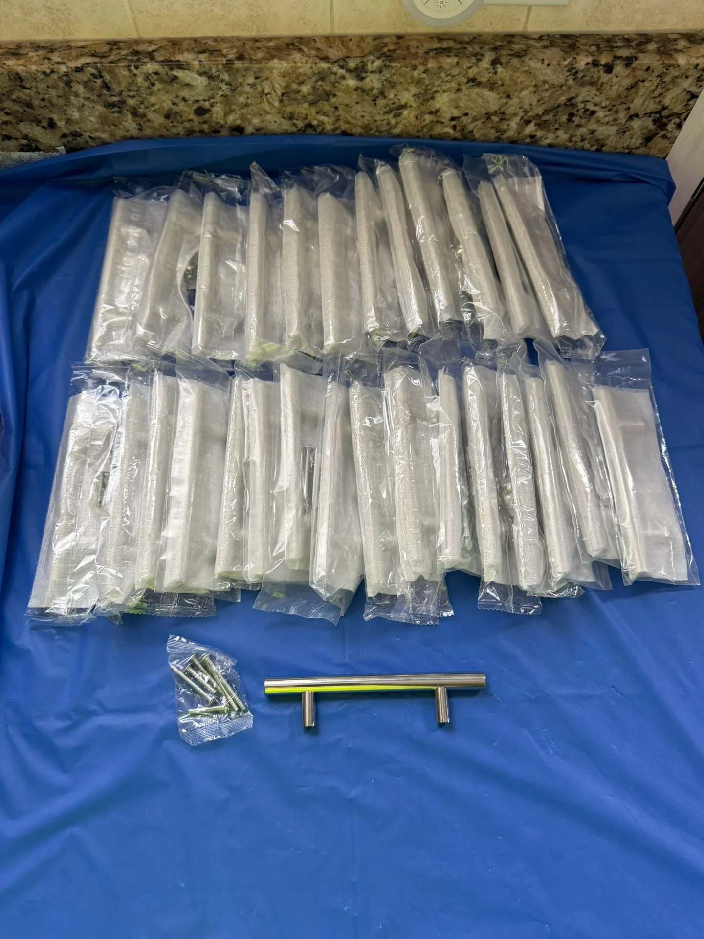 Cabinet Handles 6’’ (29 pcs) polished chrome. See pics thumbnail