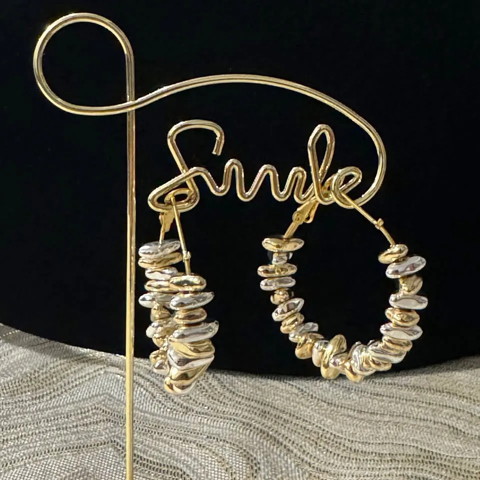 NEW 🧡 Two-tone Hoop Earrings (Gold & Silver Plated Beaded Hoops) image indicator(3)