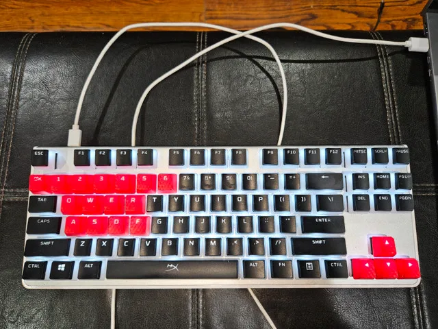 G.SKILL KM360 Tenkeyless Mechanical Keyboard thumbnail